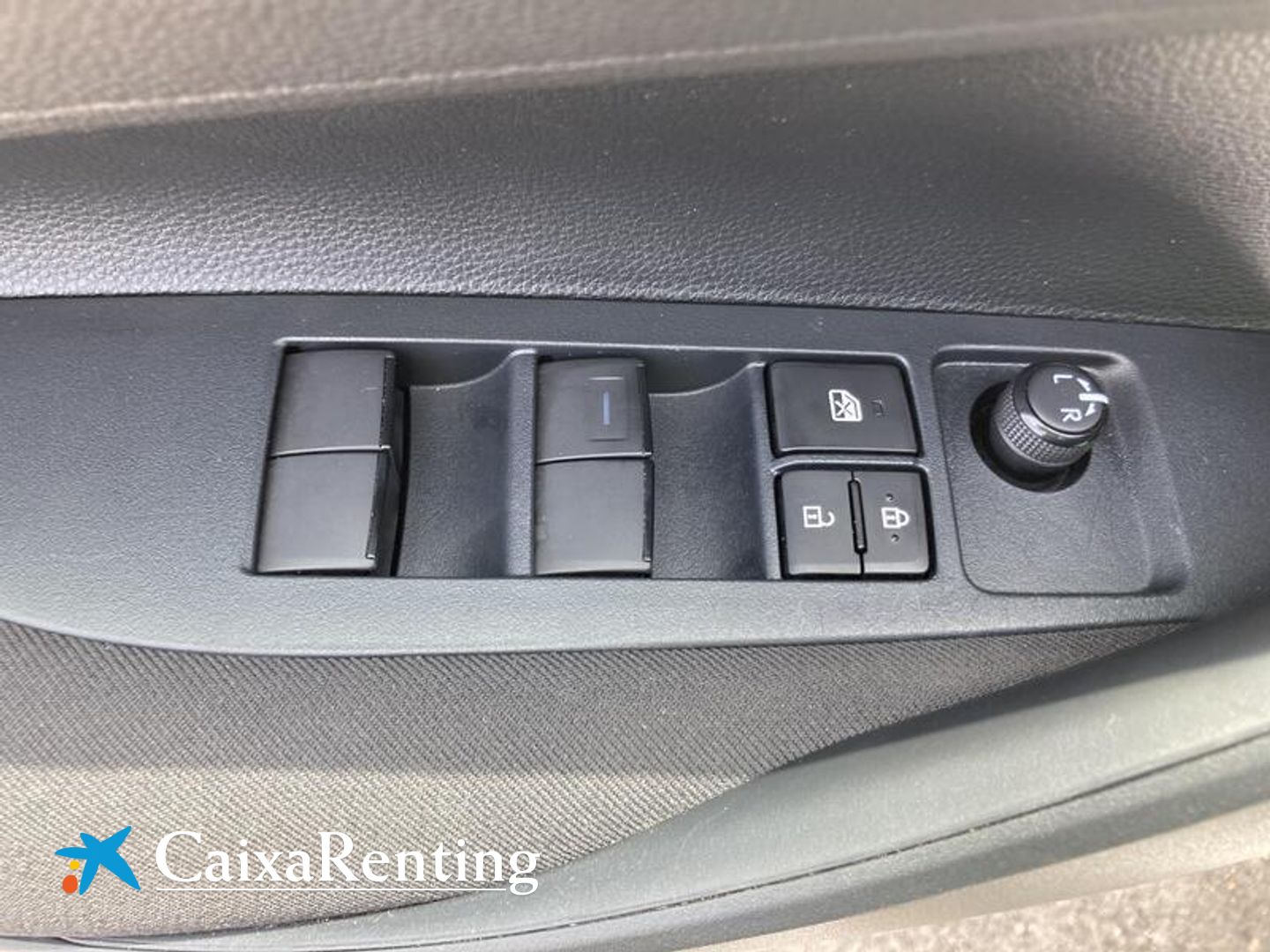 Toyota Corolla Touring Sport 125H Business E-CVT 90 kW (122 CV)