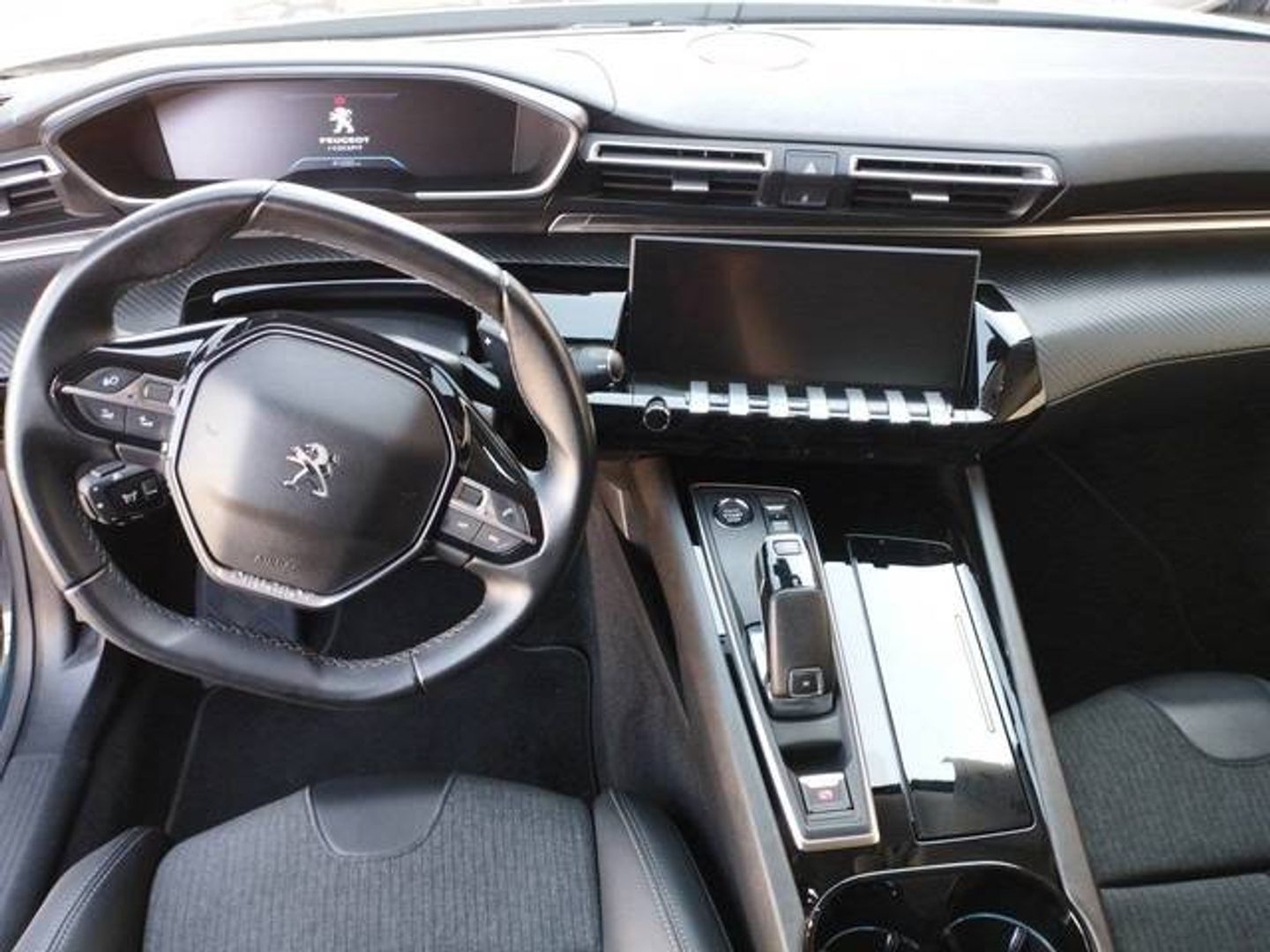 Peugeot 508 BlueHDI 130 S&S Allure Pack EAT8 96 kW (130 CV)