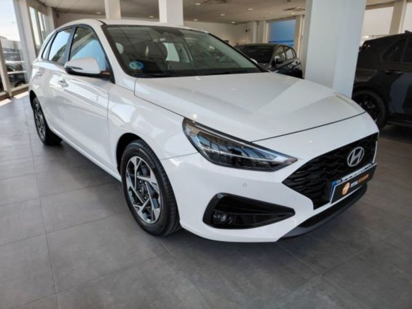 Hyundai i30 1.0 TGDI 48V Klass 74 kW (100 CV) Blanco Compact