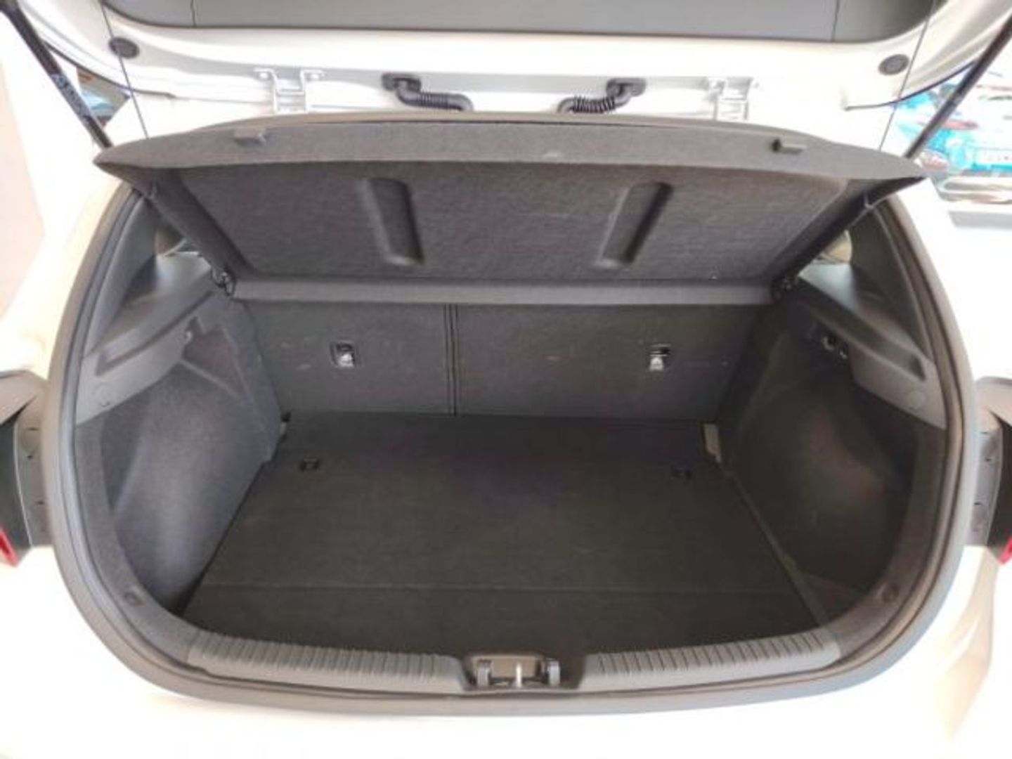 Hyundai i30 1.0 TGDI 48V Klass 74 kW (100 CV)