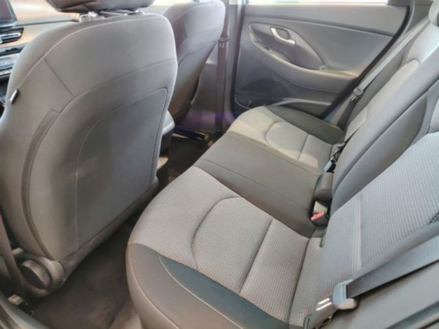 Hyundai i30 1.0 TGDI 48V Klass 74 kW (100 CV)
