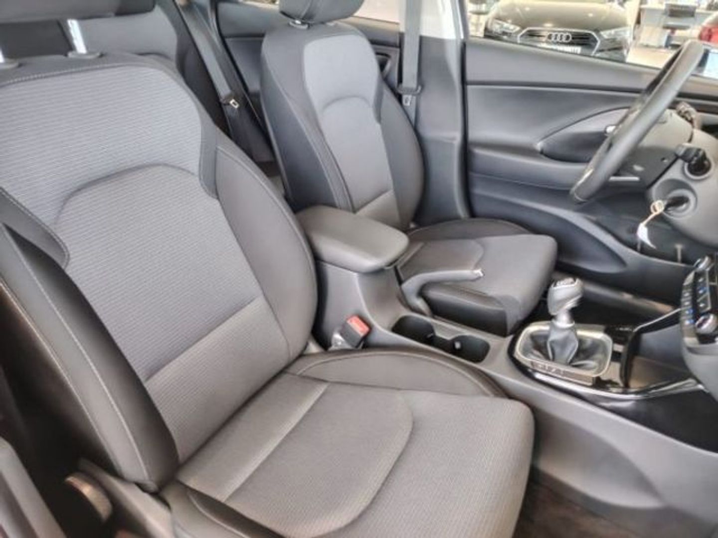 Hyundai i30 1.0 TGDI 48V Klass 74 kW (100 CV)