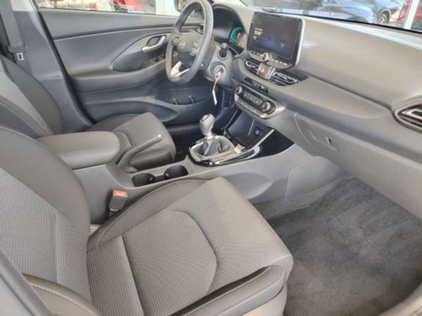 Hyundai i30 1.0 TGDI 48V Klass 74 kW (100 CV)
