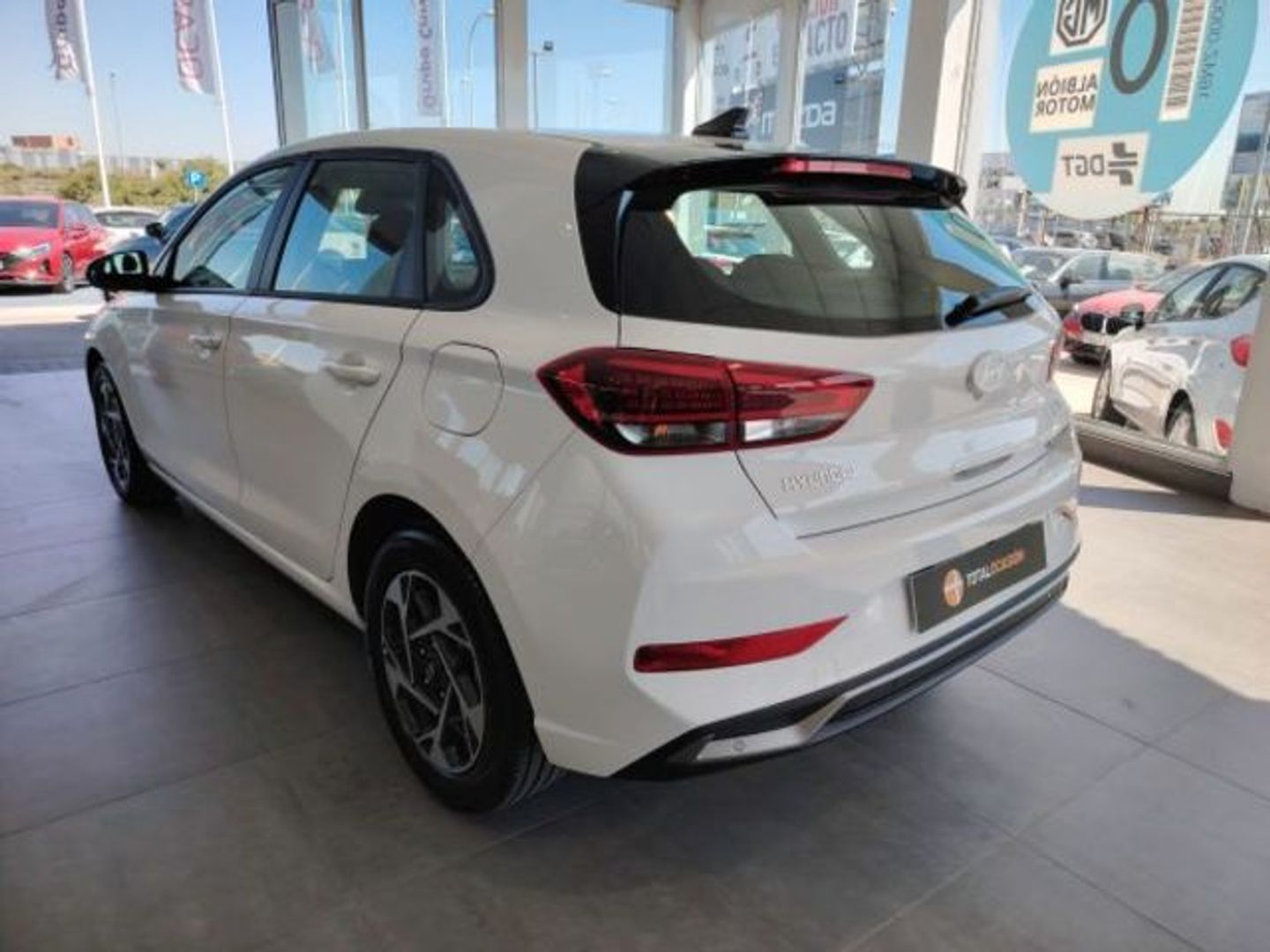 Hyundai i30 1.0 TGDI 48V Klass 74 kW (100 CV)
