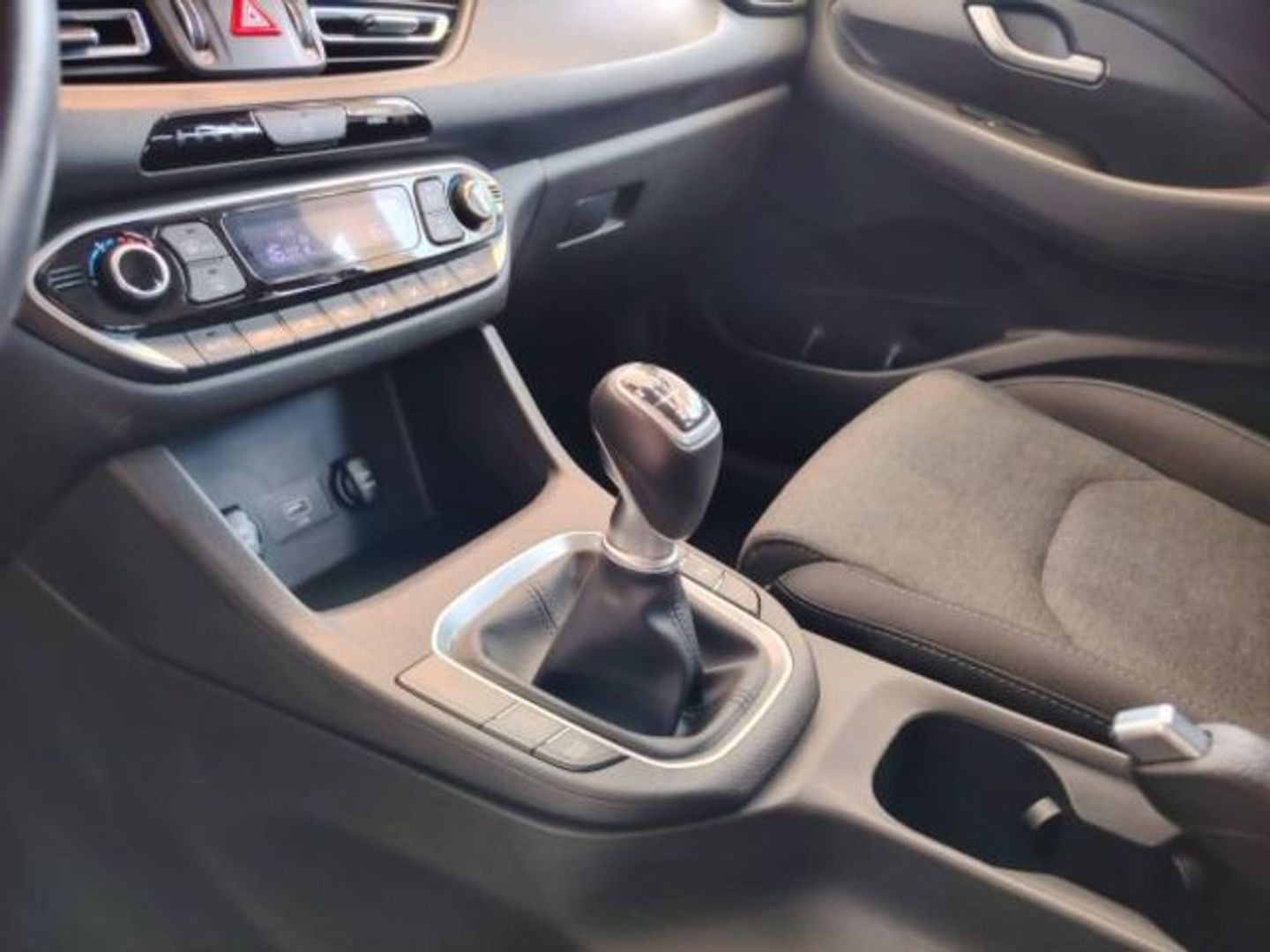 Hyundai i30 1.0 TGDI 48V Klass 88 kW (120 CV)