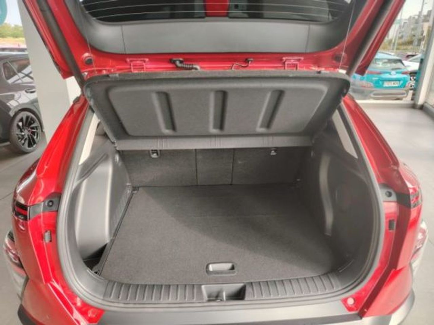 Hyundai Kona 1.6 GDI HEV Tecno 2C DCT 104 kW (141 CV)