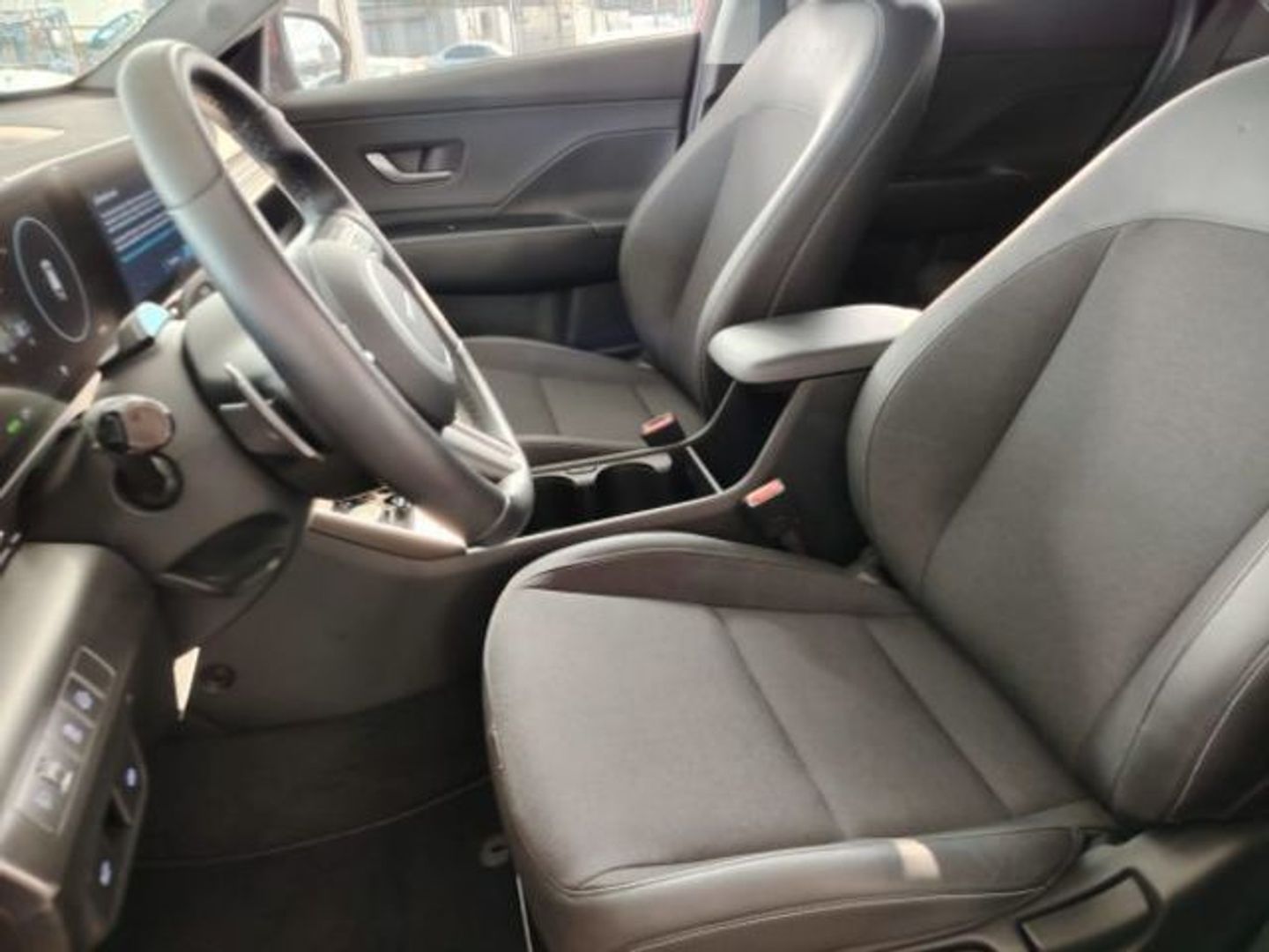 Hyundai Kona 1.6 GDI HEV Tecno 2C DCT 104 kW (141 CV)