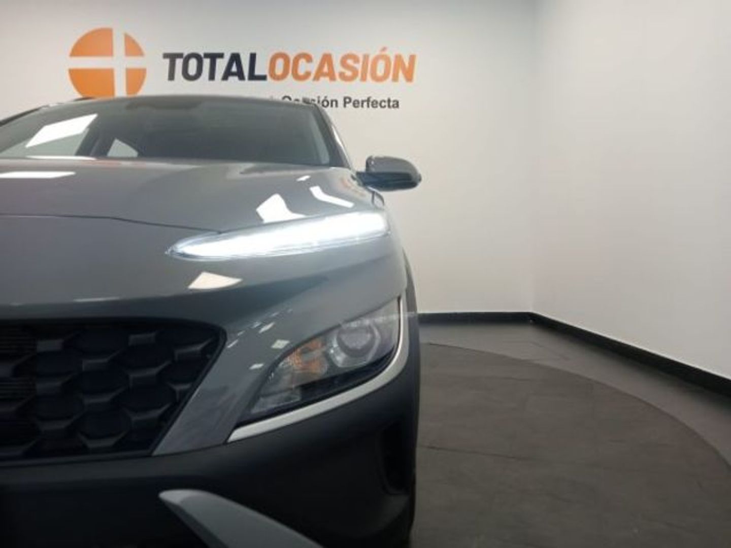 Hyundai Kona 1.0 TGDi Maxx 4x2 DCT 88 kW (120 CV)