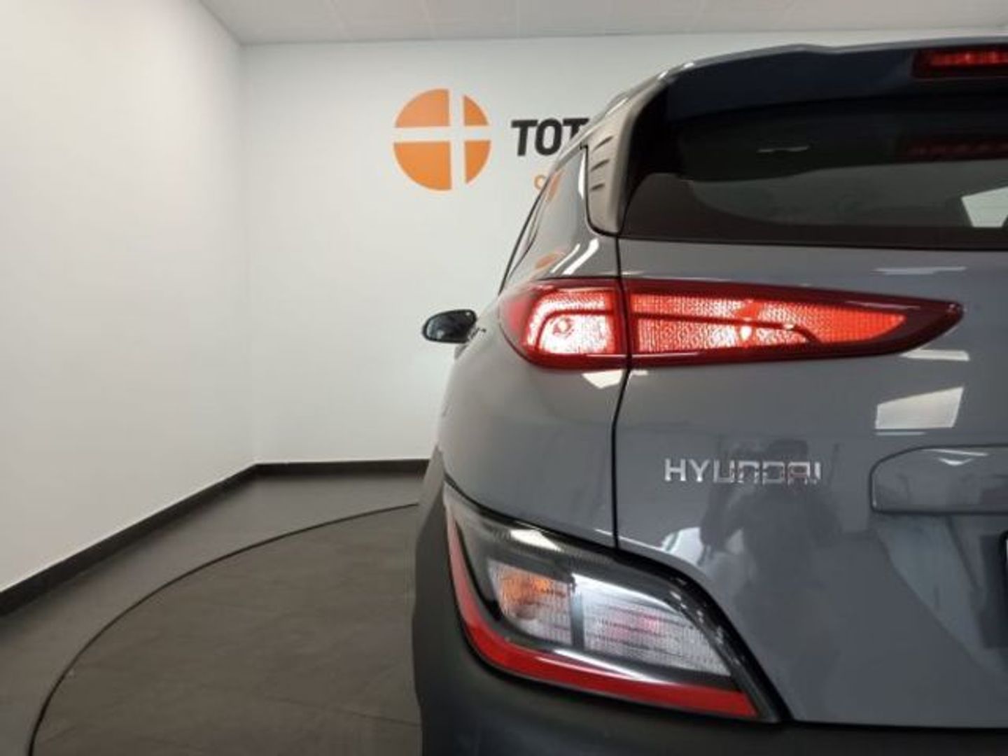 Hyundai Kona 1.0 TGDi Maxx 4x2 DCT 88 kW (120 CV)