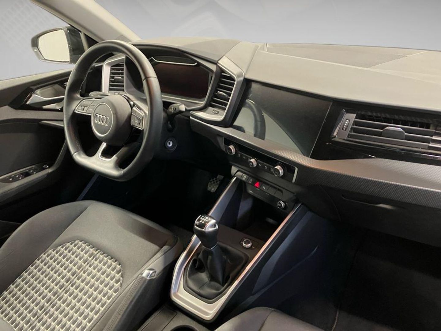 Audi A1 Sportback Adrenalin 25 TFSI 70 kW (95 CV)