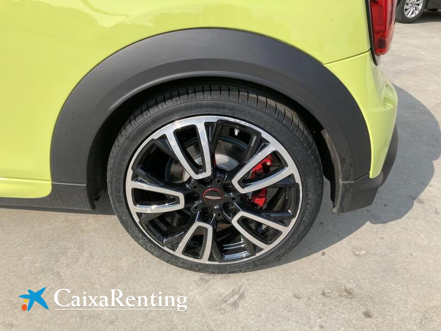 MINI MINI Cabrio John Cooper Works 170 kW (231 CV)