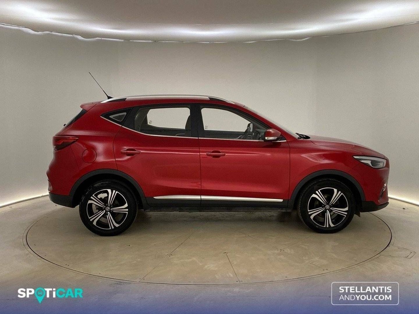 MG ZS 1.5 Luxury 78 kW (106 CV)