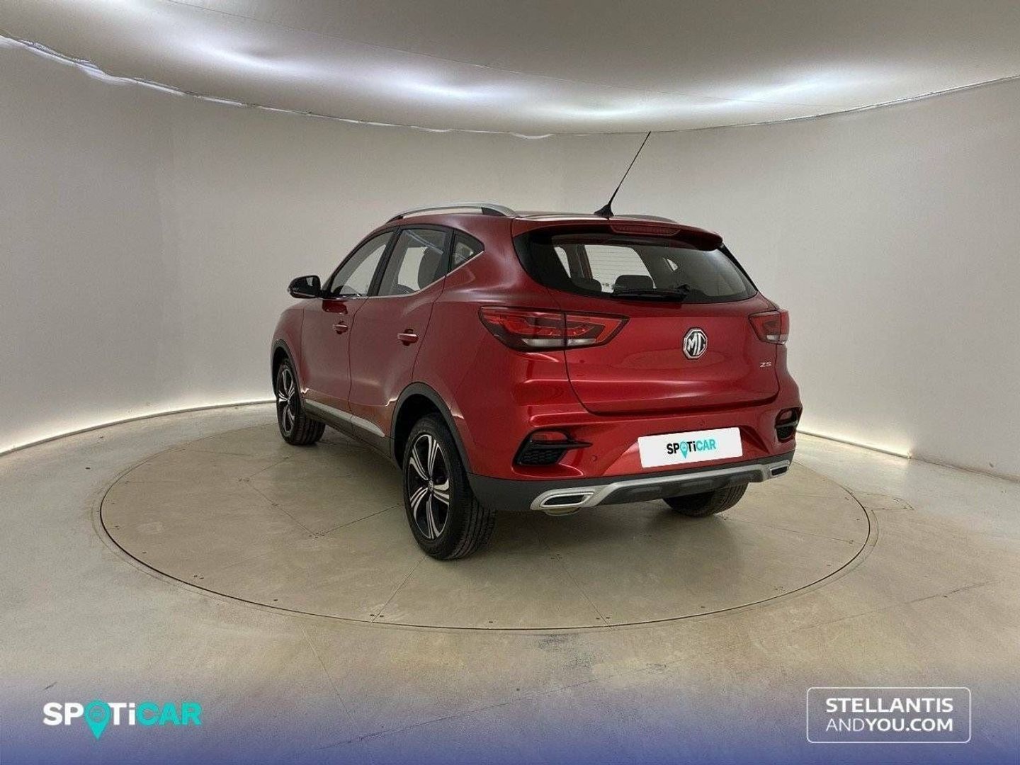 MG ZS 1.5 Luxury 78 kW (106 CV)