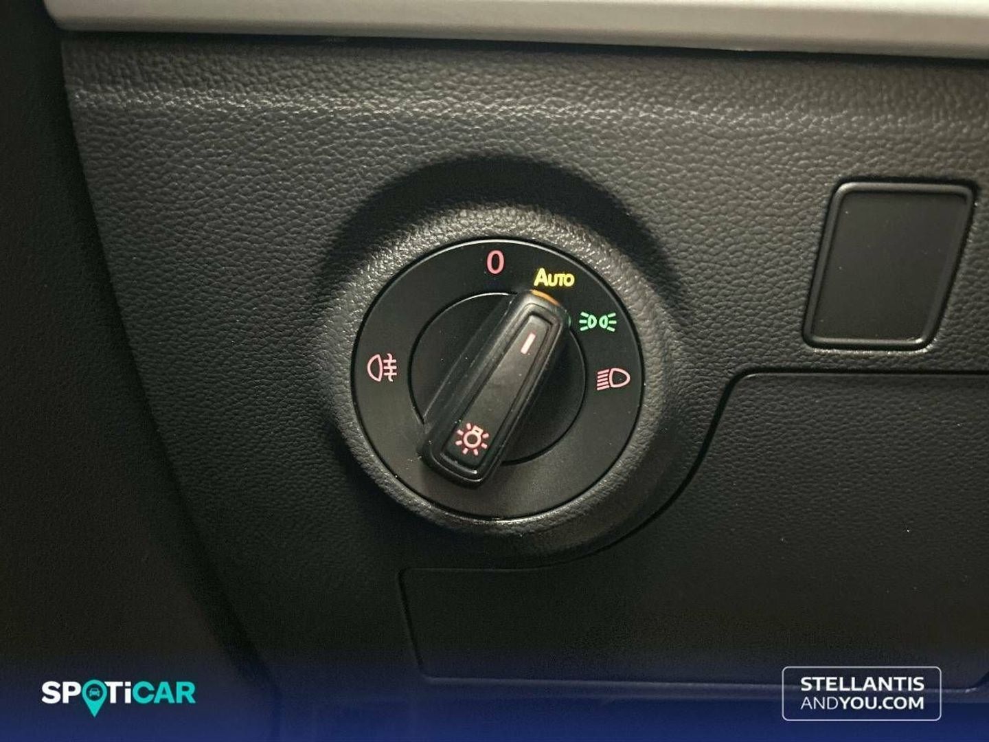 SEAT Arona 1.0 TSI Style Plus 81 kW (110 CV)