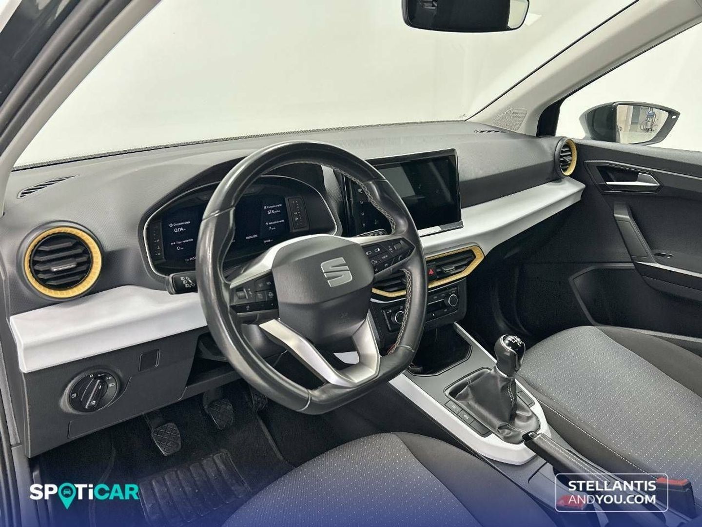 SEAT Arona 1.0 TSI Style Plus 81 kW (110 CV)