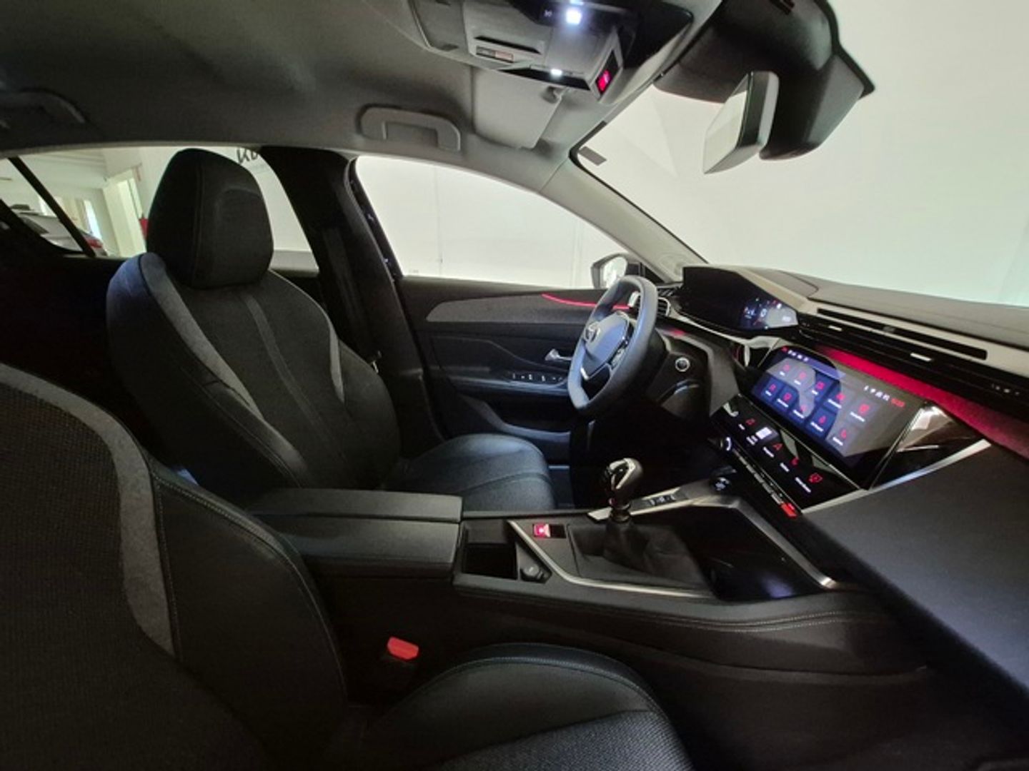 Peugeot 308 BlueHDi 130 S&S Allure 96 kW (130 CV)