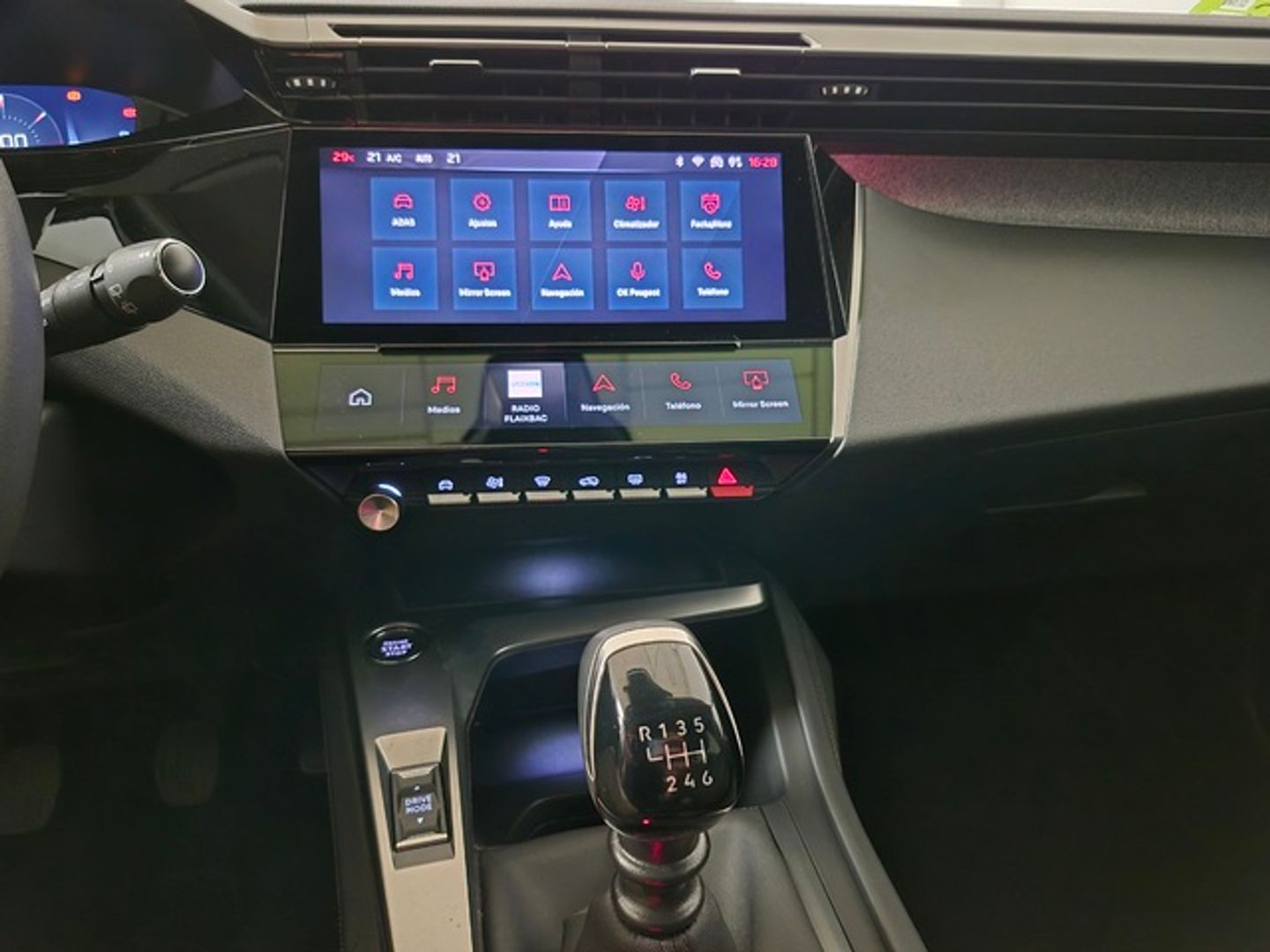 Peugeot 308 BlueHDi 130 S&S Allure 96 kW (130 CV)