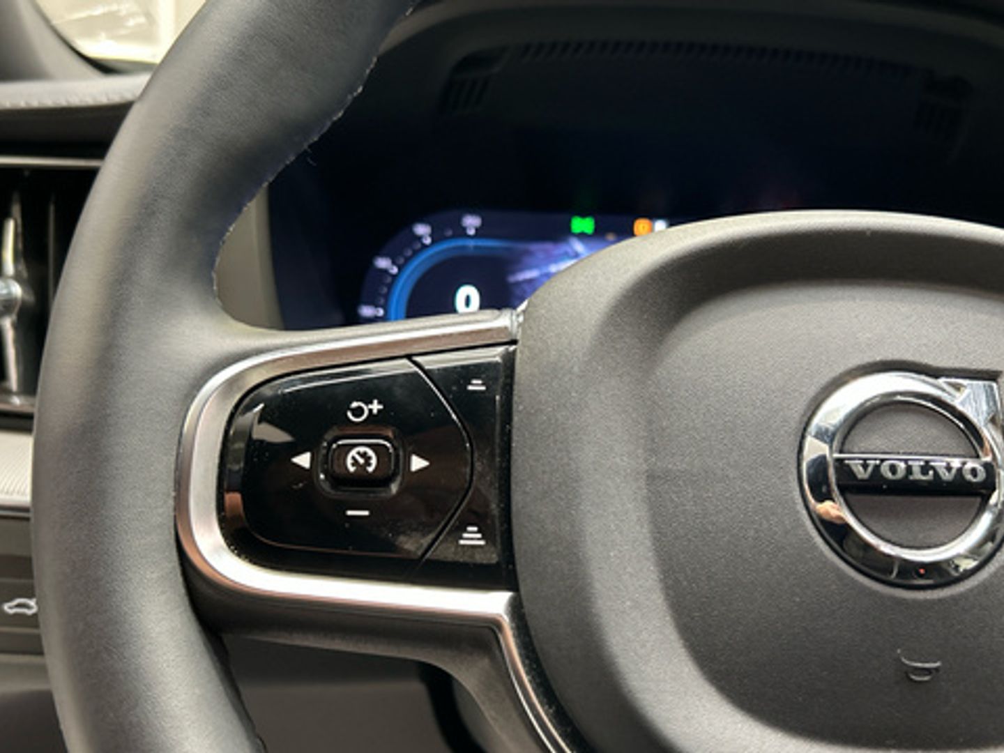 Volvo XC60 T6 AWD Recharge Ultimate Black Edition AT 257 kW (350 CV)