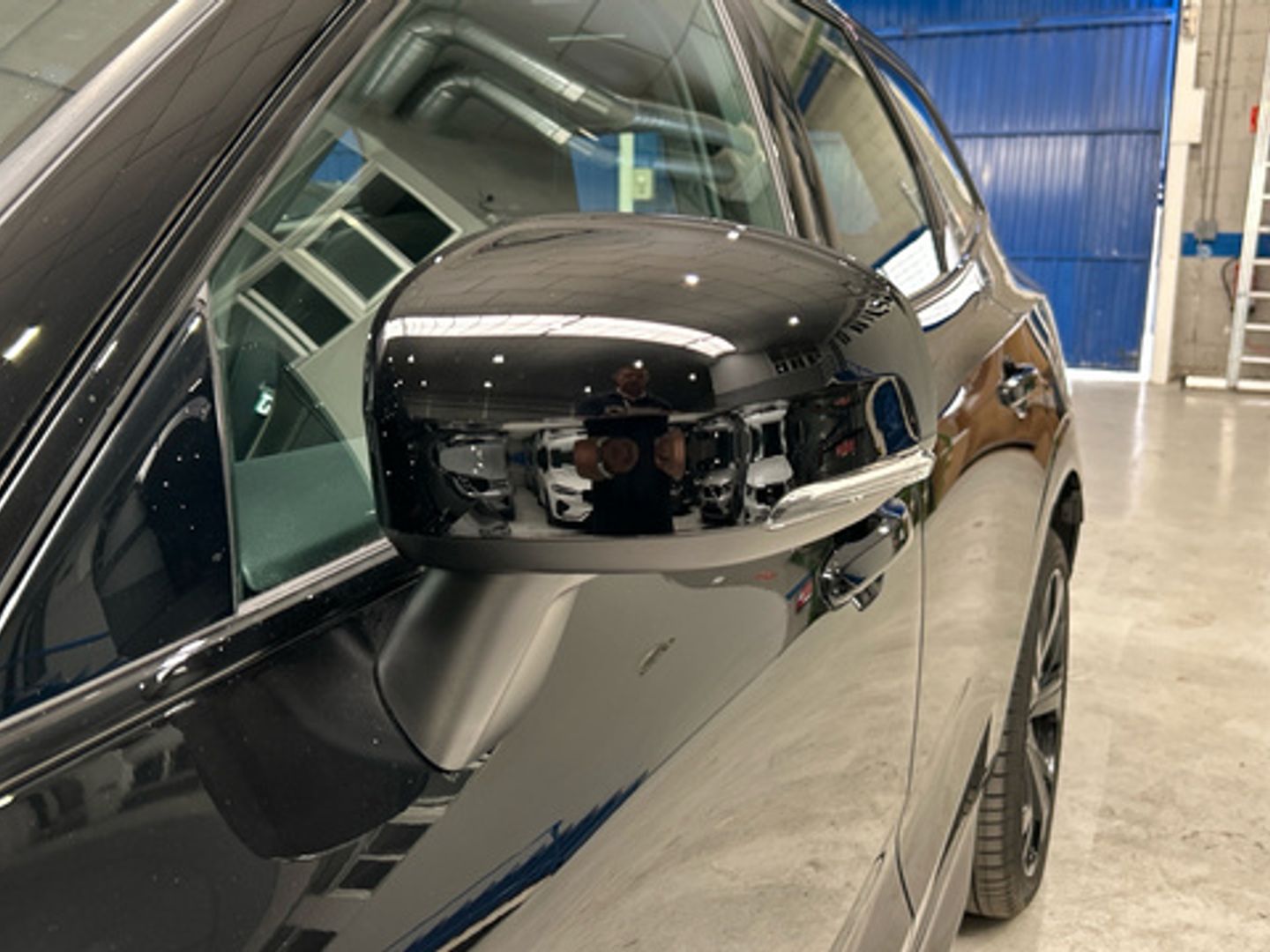Volvo XC60 T6 AWD Recharge Ultimate Black Edition AT 257 kW (350 CV)