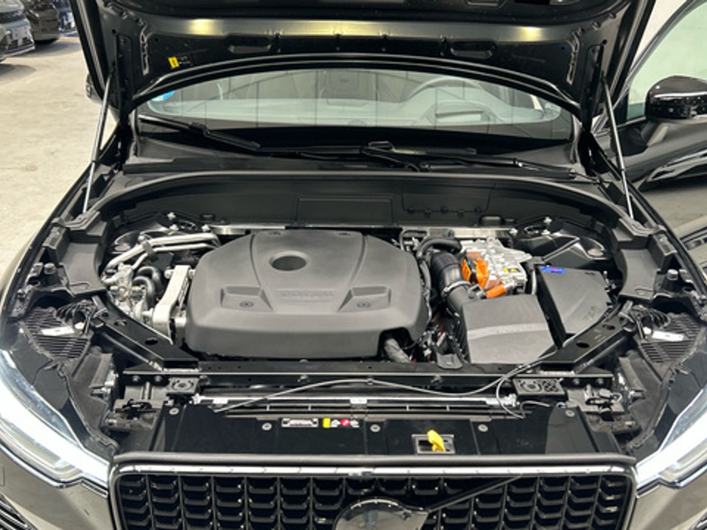 Volvo XC60 T6 AWD Recharge Ultimate Black Edition AT 257 kW (350 CV)
