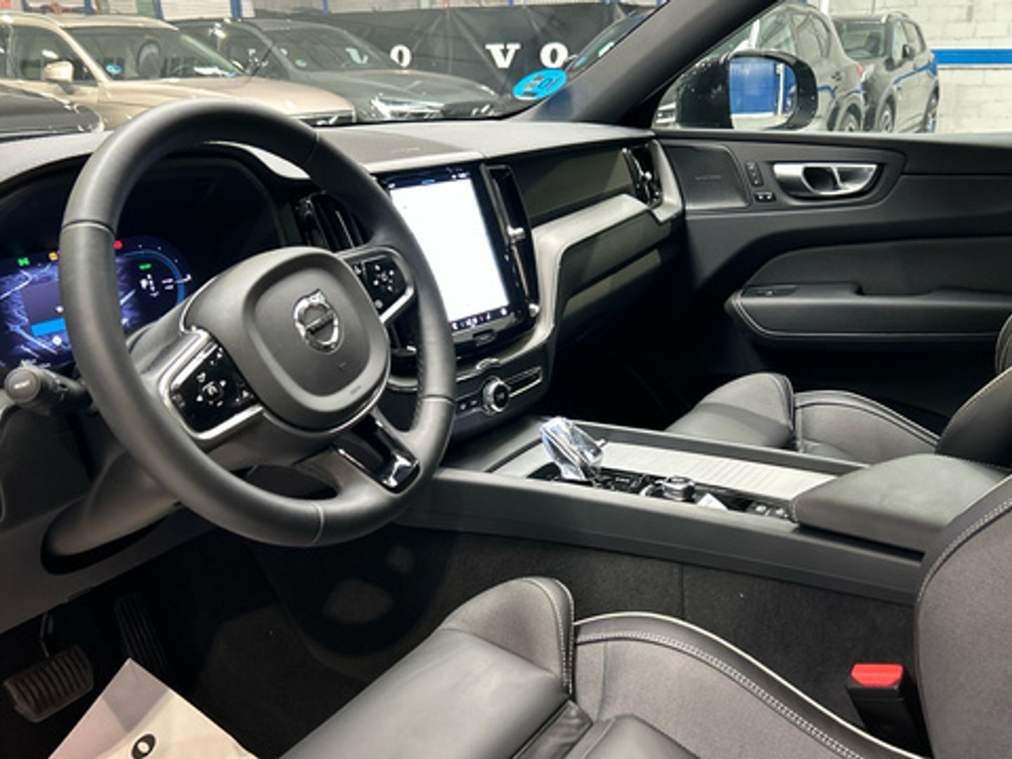 Volvo XC60 T6 AWD Recharge Ultimate Black Edition AT 257 kW (350 CV)