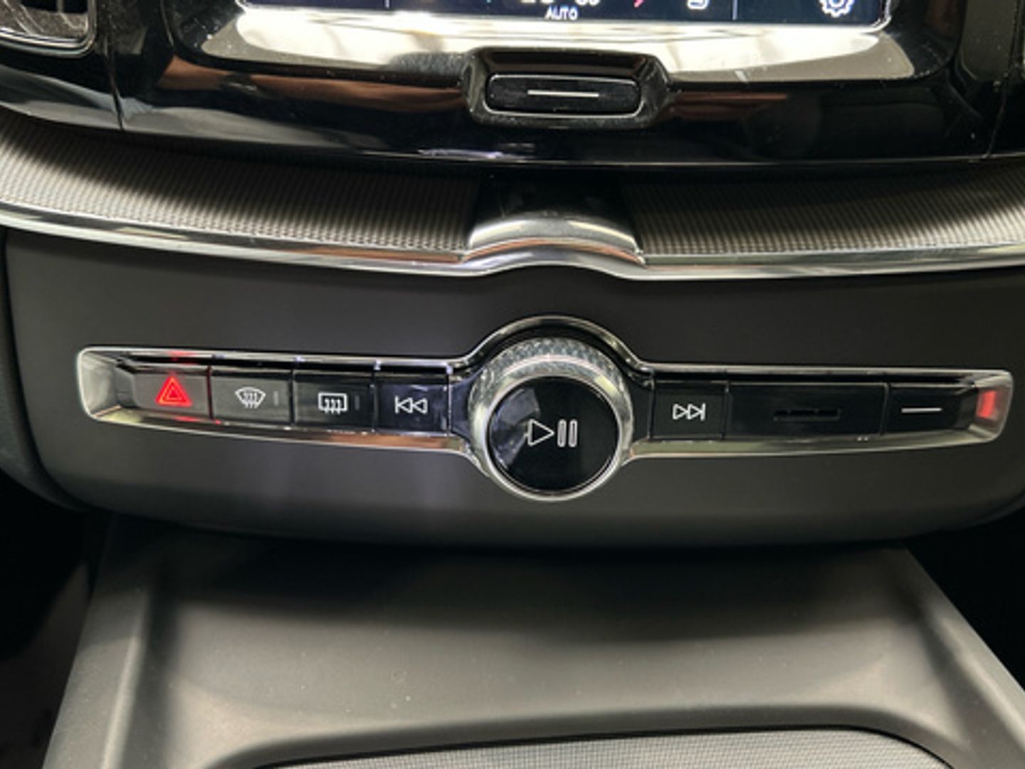 Volvo XC60 T6 AWD Recharge Ultimate Black Edition AT 257 kW (350 CV)
