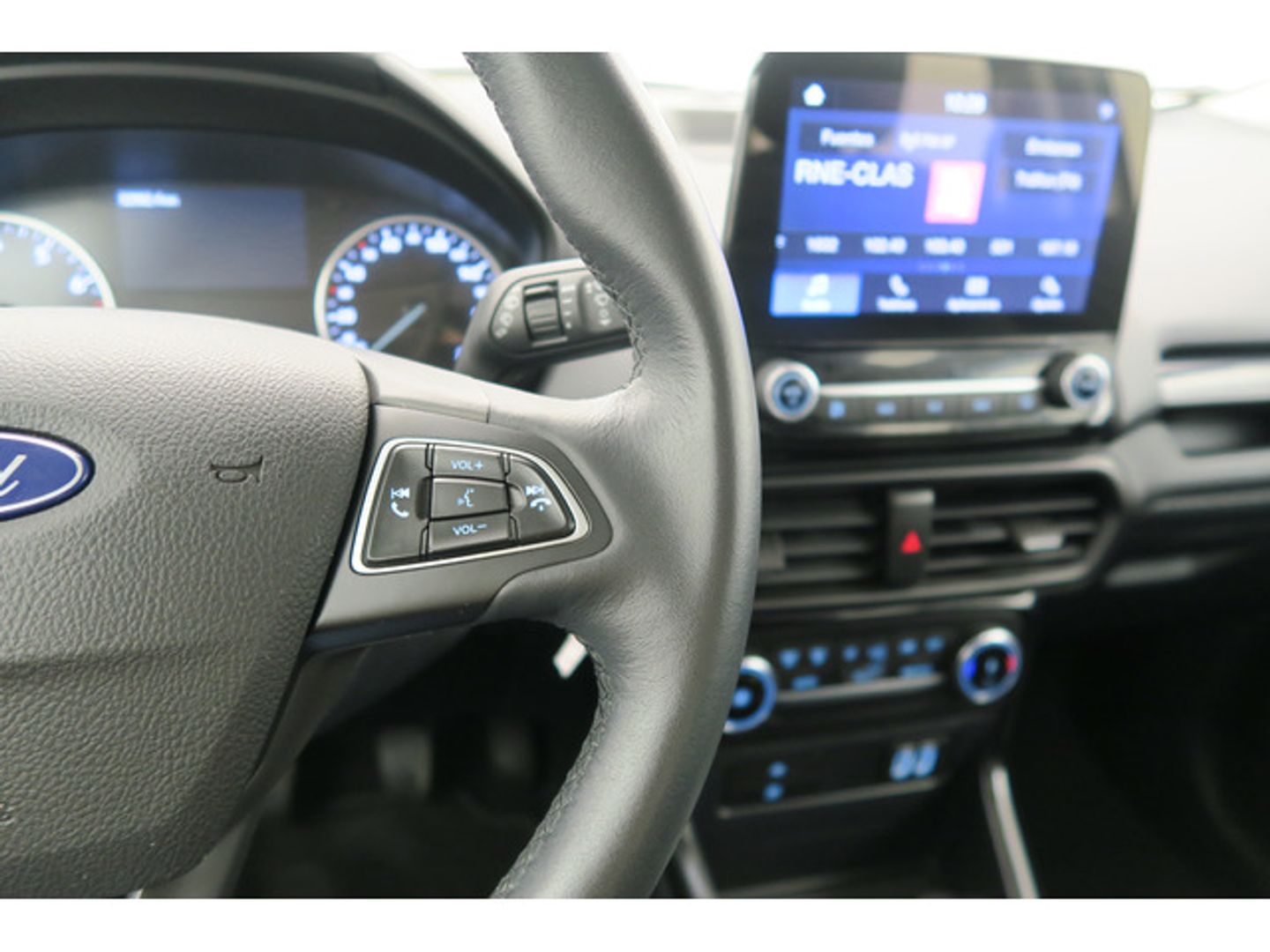 Ford EcoSport 1.0T EcoBoost S&S Titanium 92 kW (125 CV)