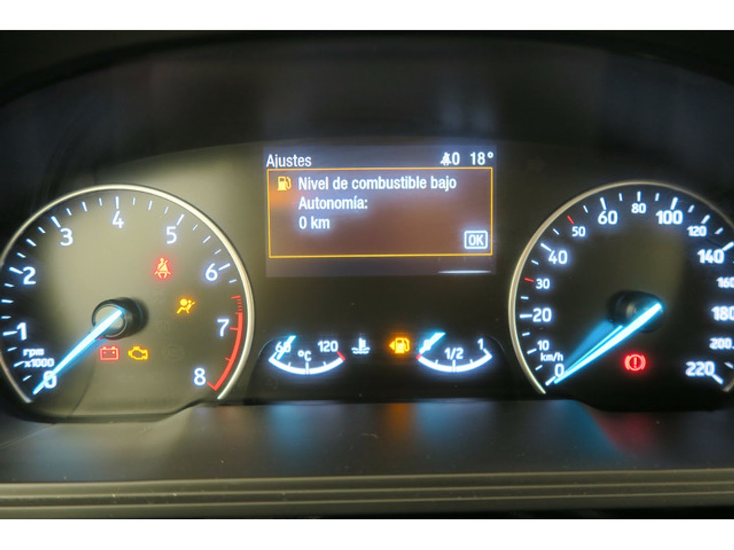Ford EcoSport 1.0T EcoBoost S&S Titanium 92 kW (125 CV)