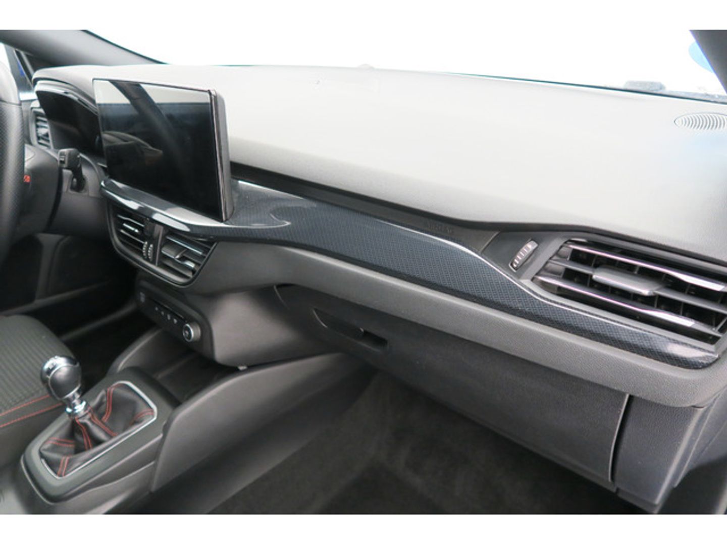 Ford Focus 1.0 Ecoboost MHEV ST-Line 114 kW (155 CV)