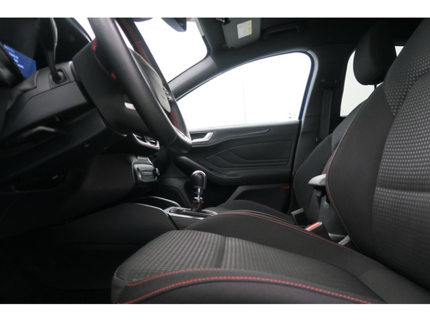 Ford Focus 1.0 Ecoboost MHEV ST-Line 114 kW (155 CV)