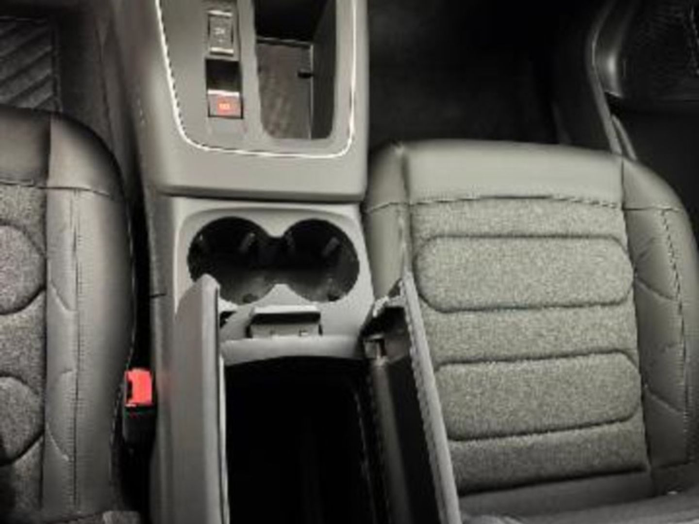 Citroen C5 Aircross Hybrid Plus e-DCS6 100 kW (136 CV)