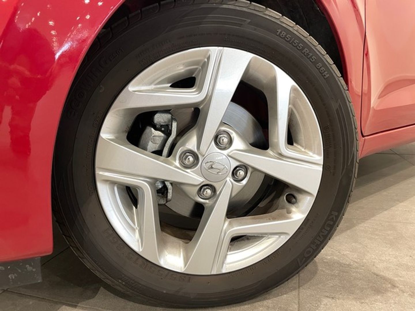 Hyundai i10 1.0 Klass 49 kW (67 CV) Rojo Utilitarian