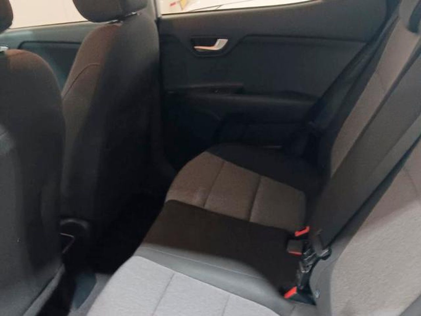 Kia Stonic 1.0 T-GDi MHEV MT Concept 74 kW (100 CV)
