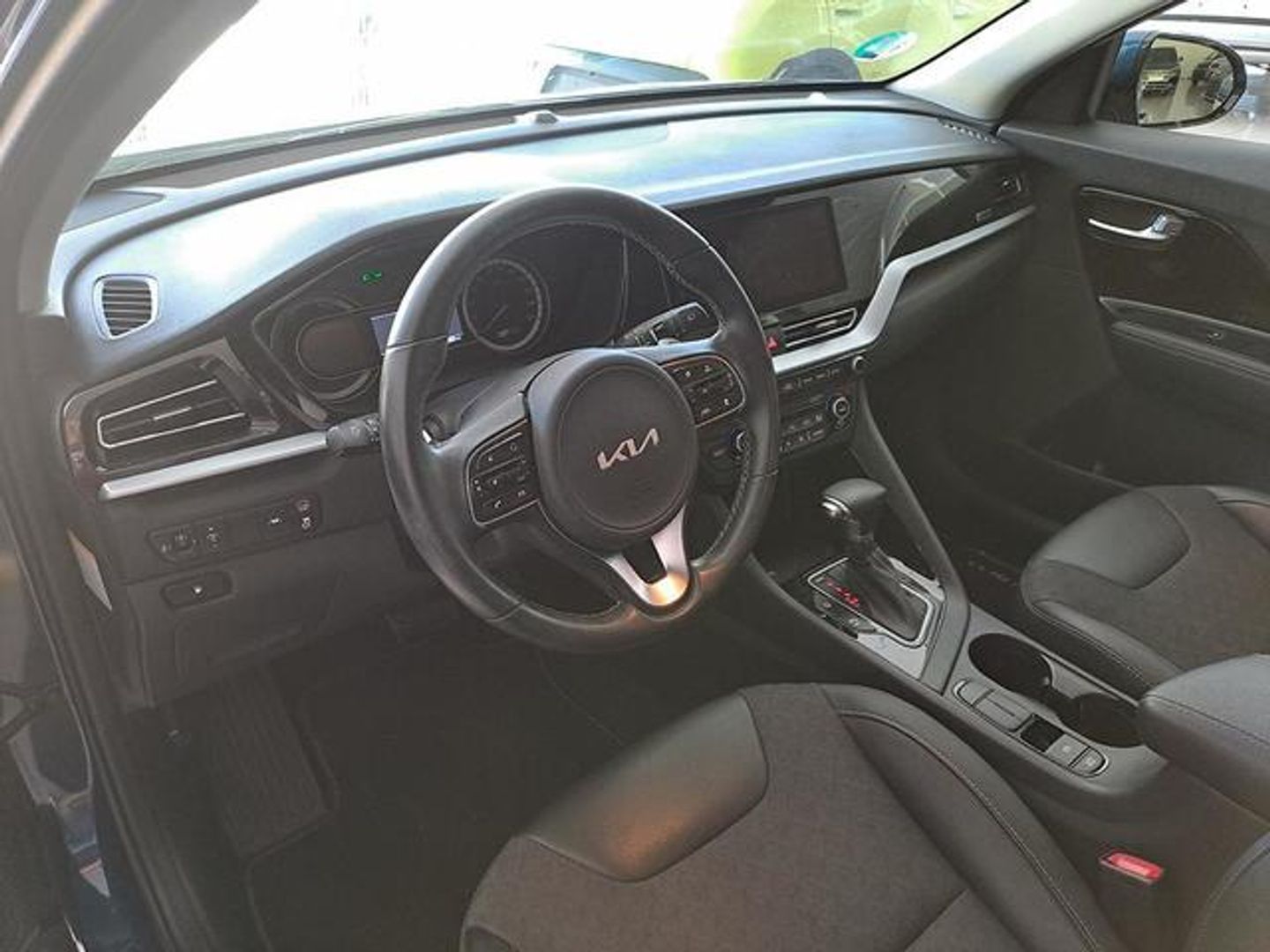 Kia Niro 1.6 GDi HEV Híbrido Drive 104 kW (141 CV)
