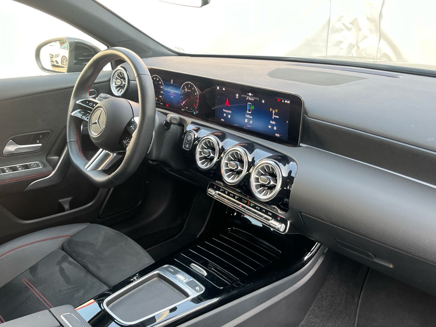 Mercedes-Benz Clase A 180 100 kW (136 CV)