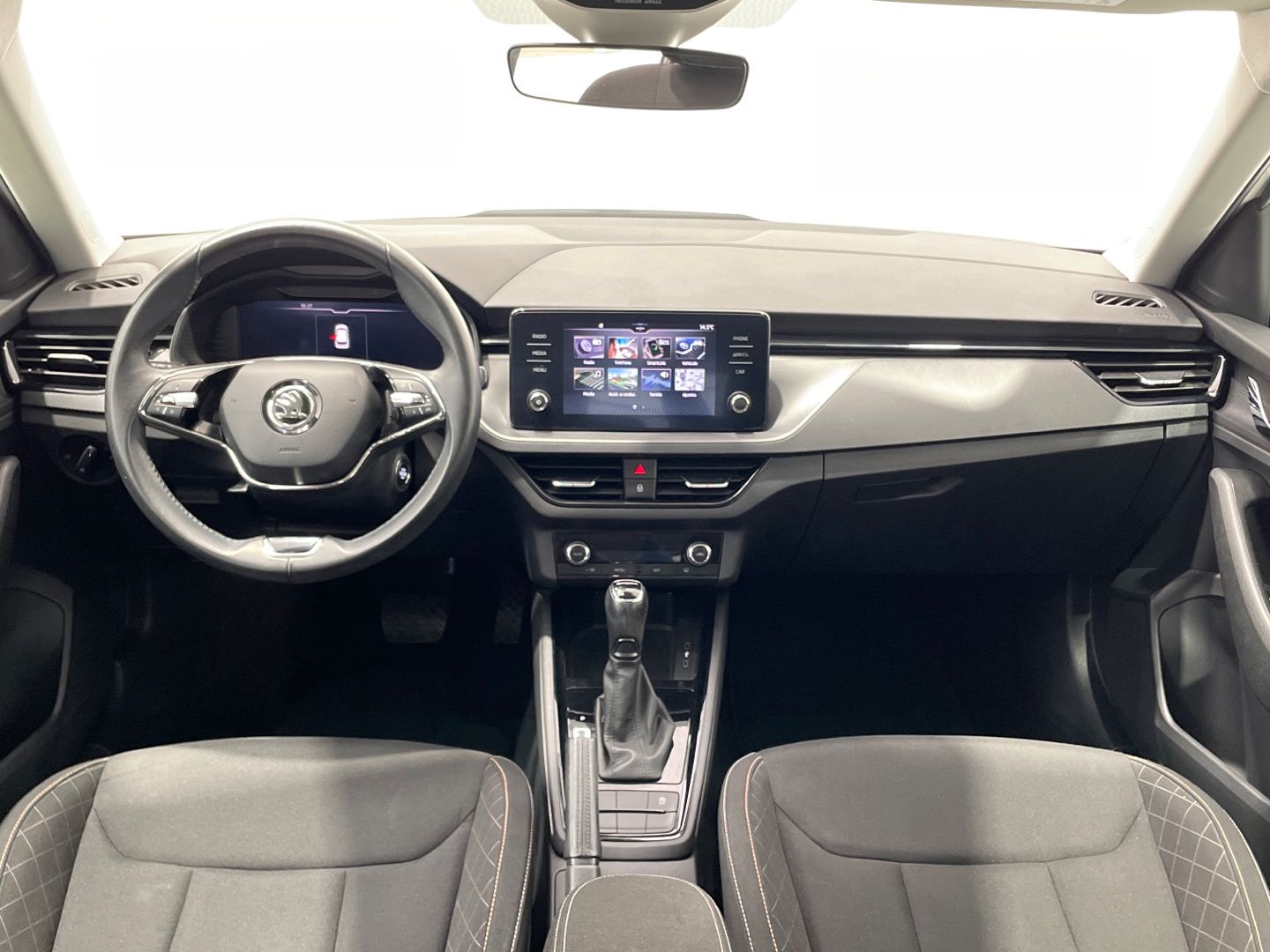 Skoda Kamiq 1.0 TSI Ambition DSG 81 kW (110 CV)