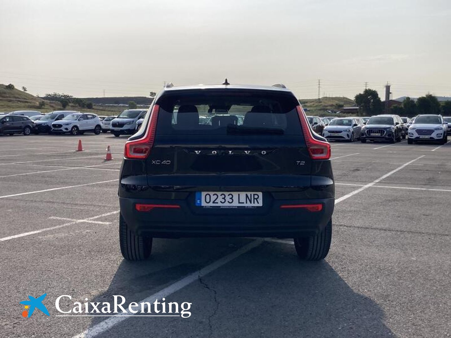 Volvo XC40 T2 Momentum Core 95 kW (129 CV)