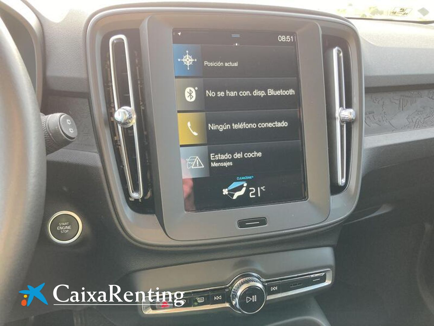 Volvo XC40 T2 Momentum Core 95 kW (129 CV)