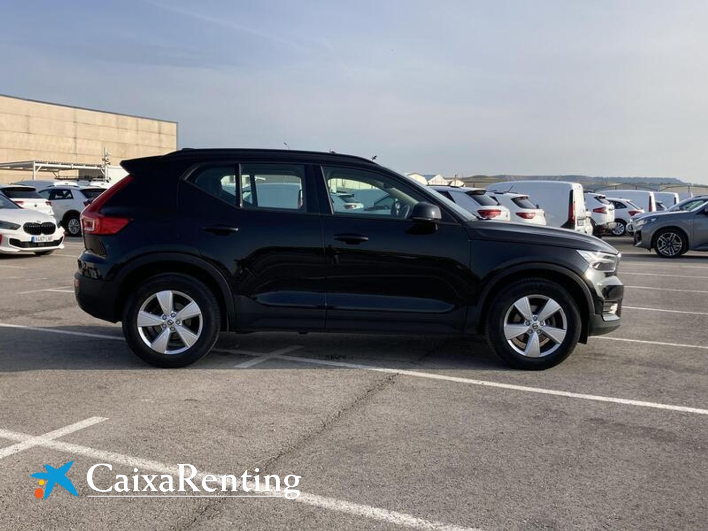 Volvo XC40 T2 Momentum Core 95 kW (129 CV)