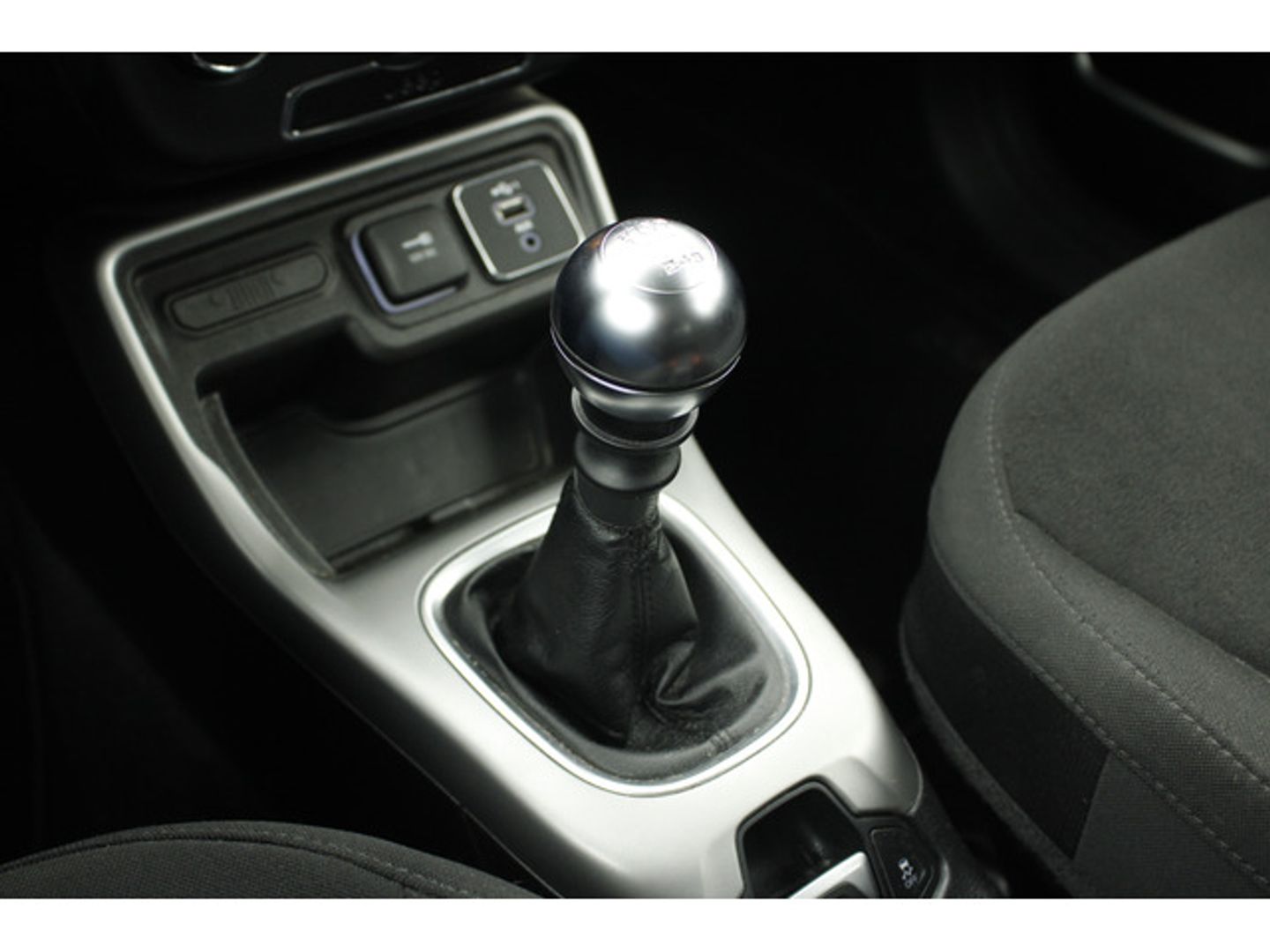 Jeep Compass 1.3 Gse T4 Sport 4x2 96 kW (130 CV)