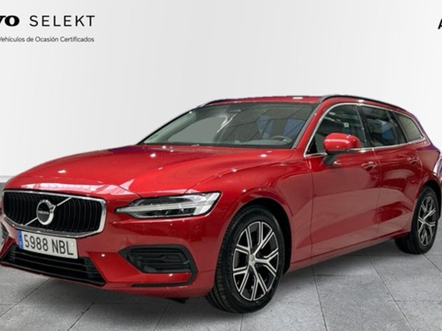 Volvo V60 B4 D Core Auto 145 kW (197 CV) Rojo Familiar