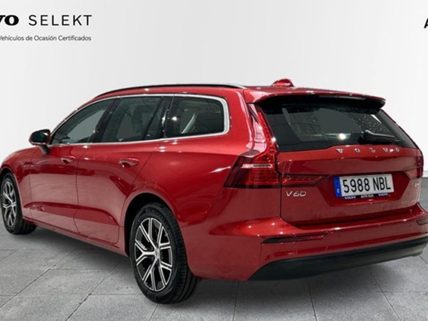Volvo V60 B4 D Core Auto 145 kW (197 CV)
