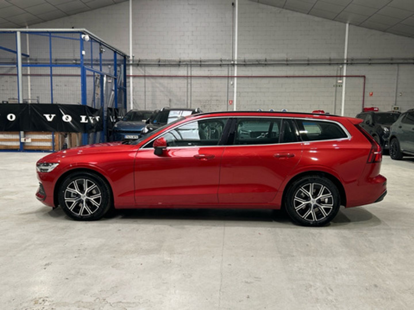 Volvo V60 B4 D Core Auto 145 kW (197 CV)
