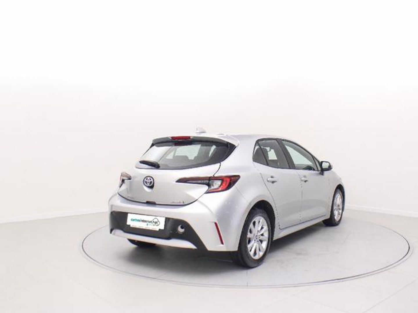 Toyota Corolla 140H Business 103 kW (140 CV)