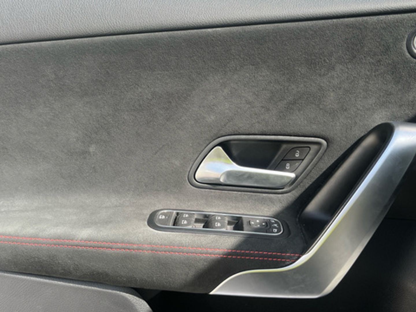 Mercedes-Benz Clase A 250 e 160 kW (218 CV)