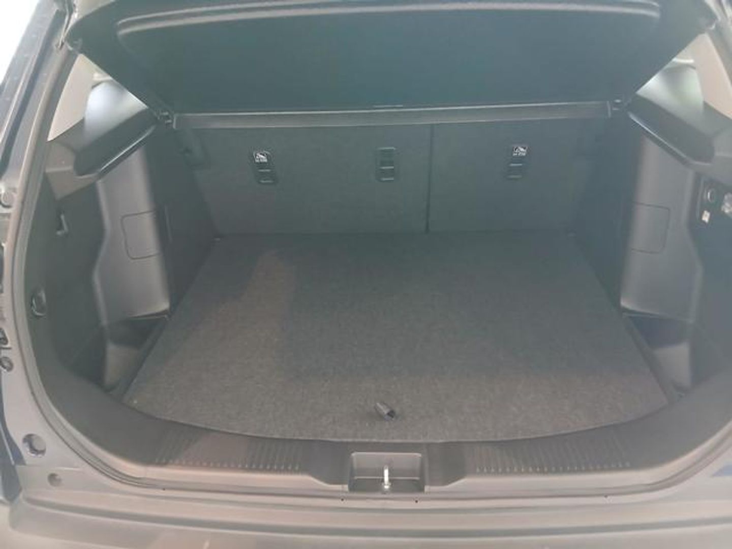 Suzuki S-Cross 1.4T Mild Hybrid S2 4WD 95 kW (129 CV)