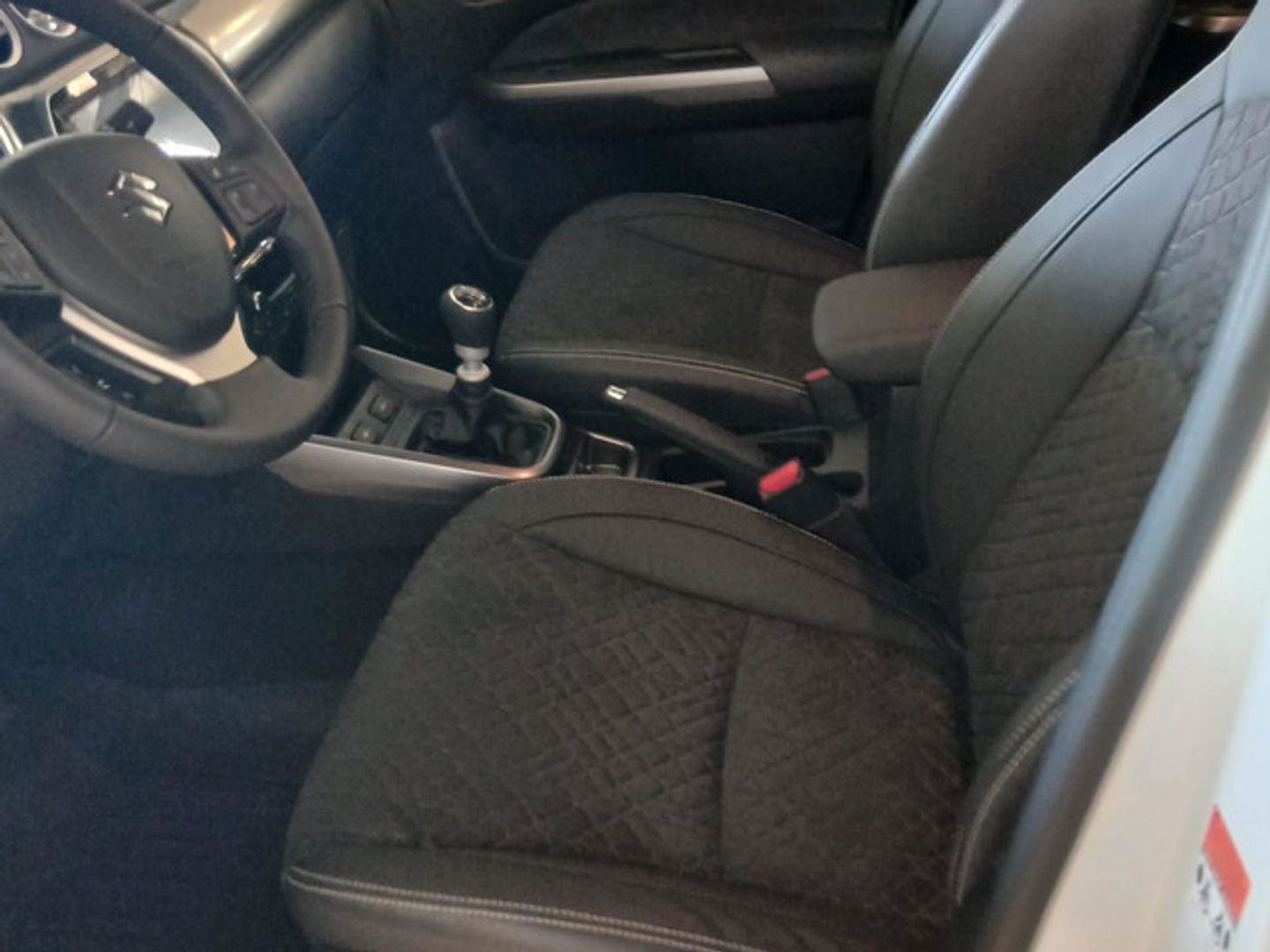 Suzuki Vitara 1.4 Turbo Mild Hybrid S3 95 kW (129 CV)