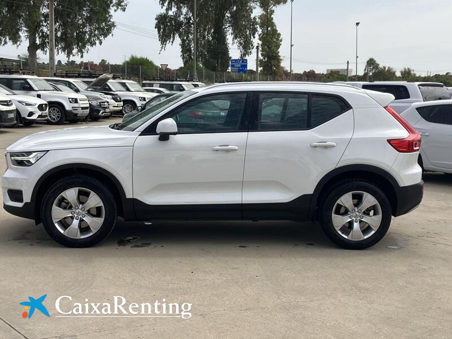Volvo XC40 B3 G Momentum Pro Auto 120 kW (163 CV)