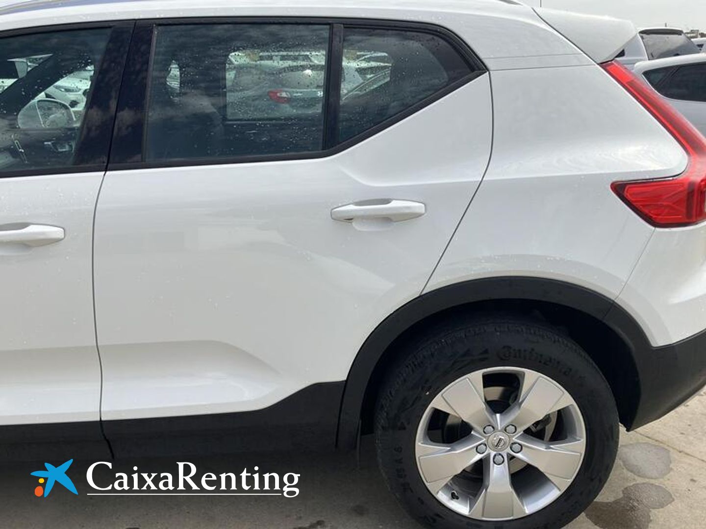 Volvo XC40 B3 G Momentum Pro Auto 120 kW (163 CV)