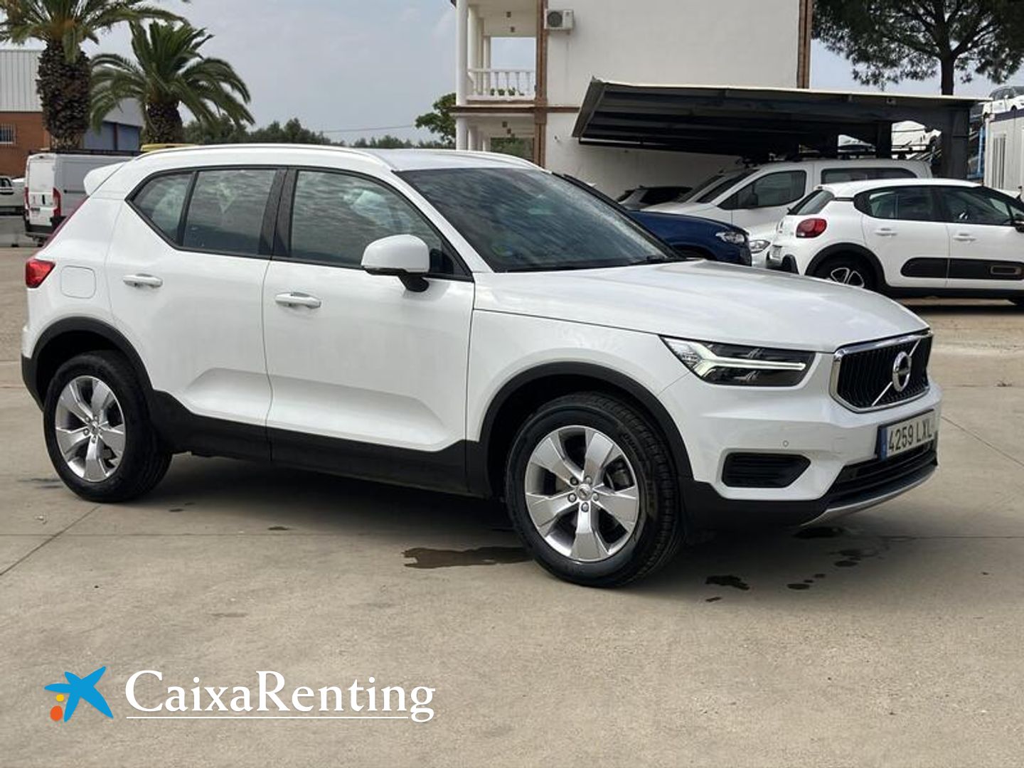 Volvo XC40 B3 G Momentum Pro Auto 120 kW (163 CV)